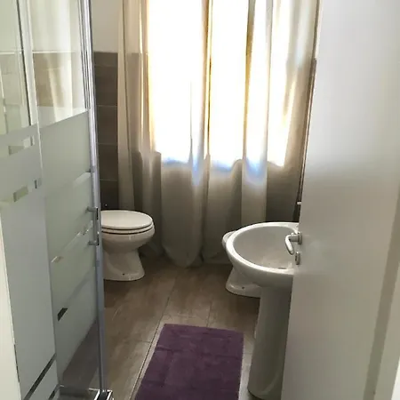 Pensión Fiore Di Loto 3*